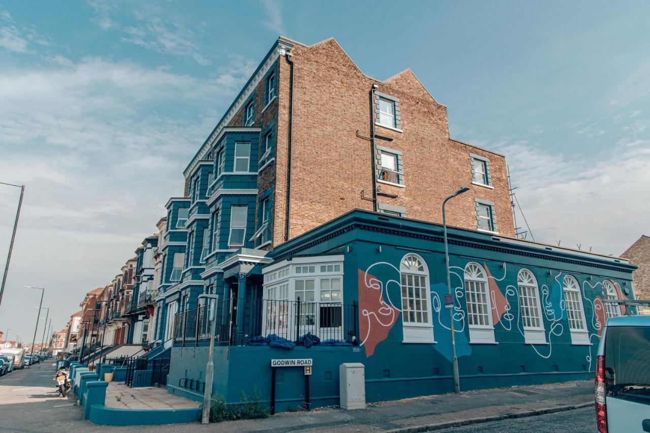 Selina Margate Hotel Exterior photo